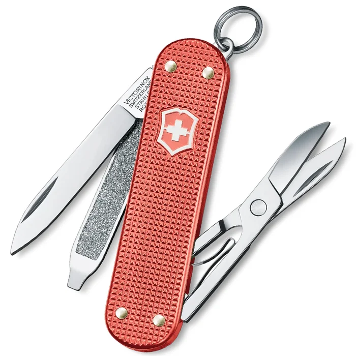 0.6221.L25 – Victorinox Classic Alox 2025 Stone Red