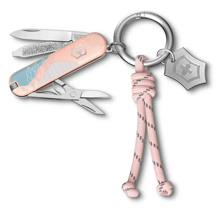 0.6223.E221 – Victorinox Classic SD Paris Style