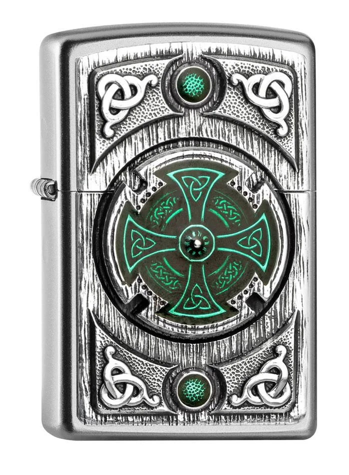 2005167 – ZIPPO Celtic Green Cross Emblem