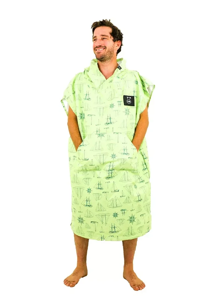 ALL IN – Poncho Travel Sapin