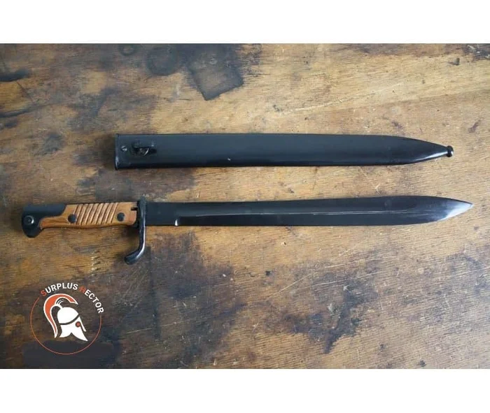 Baïonnette WH 98/05 avec étui Reproduction Musée – Militaria WW2