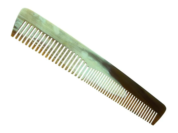 BEL11204 PEIGNE DEMELOIR 16CM CORNE