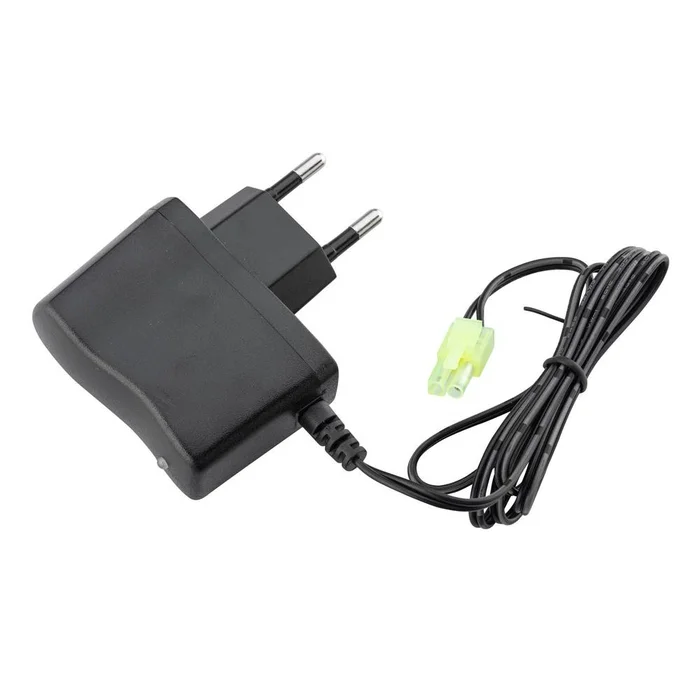 Chargeur de Batterie NiMh Automatique Lancer Tactical – Recharge Rapide – Protection Sûre – Pour une Utilisation Fiable
