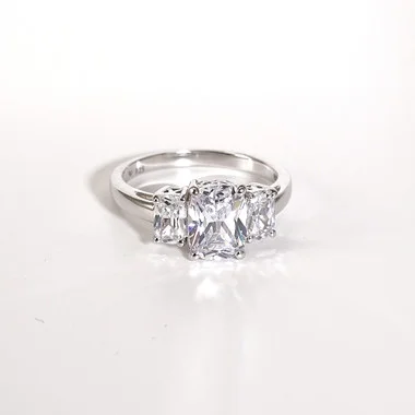 Charles Winston, S Argent, Oxyde de zirconium Radiant Scintillation Cut, Bague Trinity