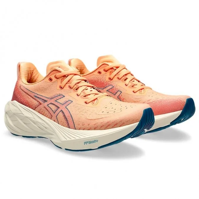 CHAUSSURE FEMME ASICS NOVABLAST 4