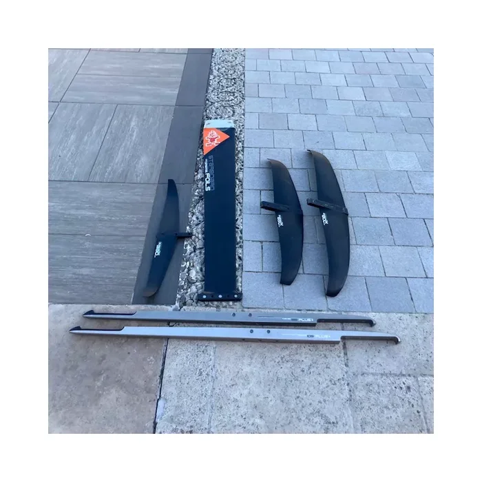 Occasion Foil Carbon Starboard Team Set – 650/800