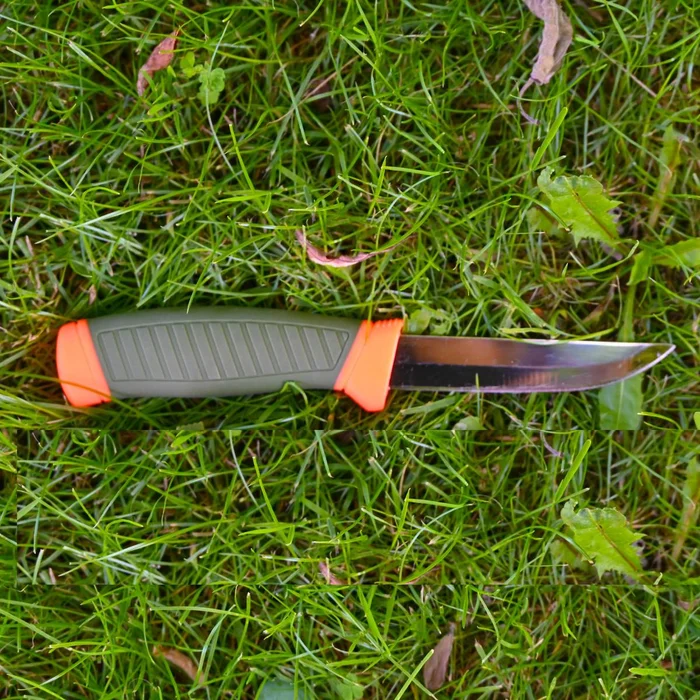 POIGNARD CHASSE MULTI USAGE AVEC ETUI