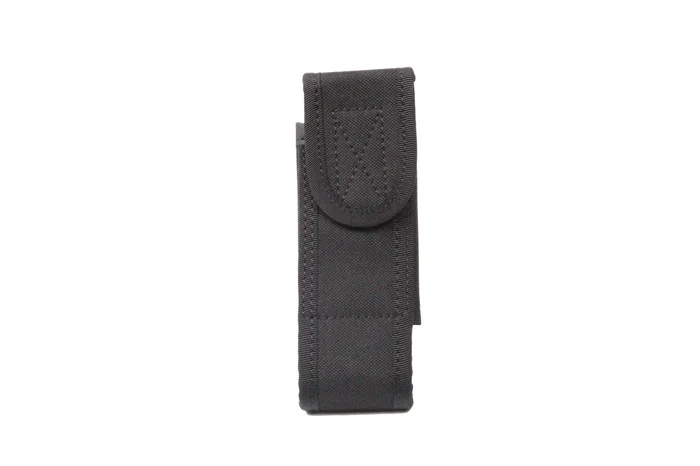 Porte aérosol 75 ml – hauteur 14.5 cm – Noir