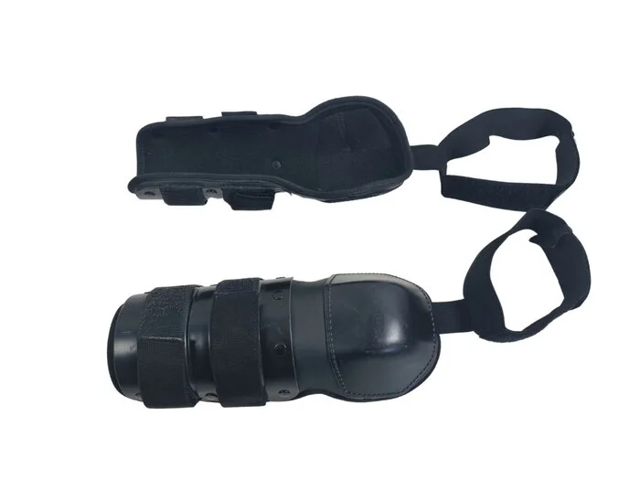 Protections coudes et avant-bras MLA Riot Gear Hardshell Classe II
