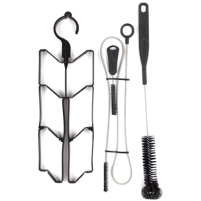 SPC2549 – Mil-Tec kit de nettoyage poche à eau