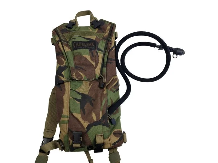 Système d’hydratation CAMELBAK ThermoBak OMEGA 3L incl. vessie, gros bonnet, DPM camo